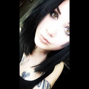 Meet your Posher, Robyn